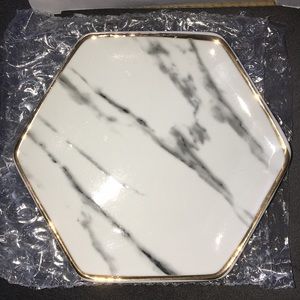 Pier 1 Marble Gold Trim Jewelry Holder